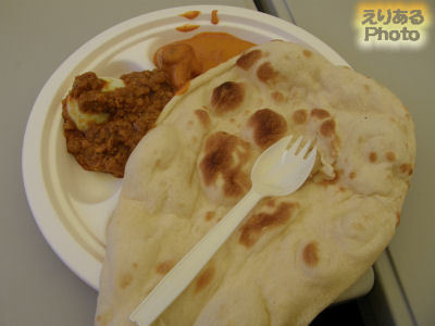 ２色カレーセット（ナン)＠インド・パキスタン料理シディーク神保町店